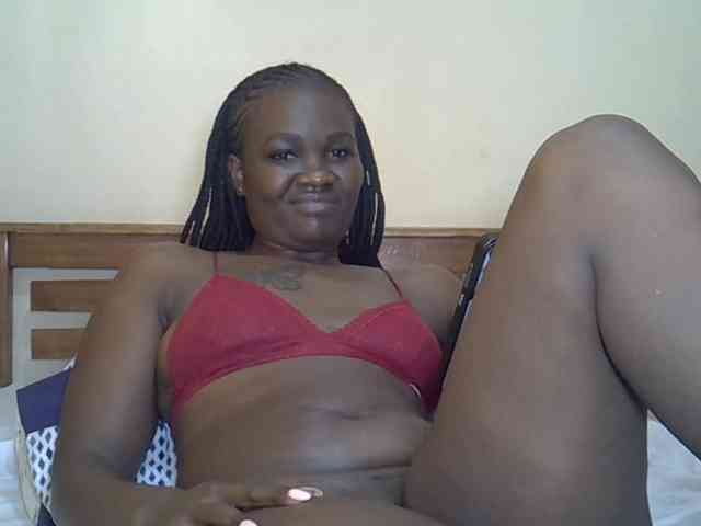 Prettyliz30 webcam