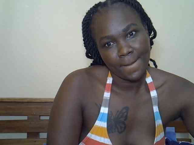 Prettyliz30 webcam