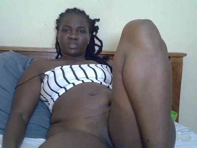 Prettyliz30 webcam