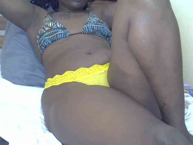 Prettyliz30 webcam
