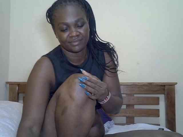 Prettyliz30 webcam
