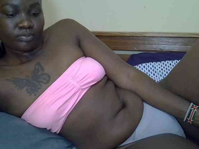 Prettyliz30 webcam