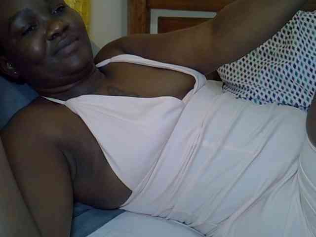 Prettyliz30 webcam