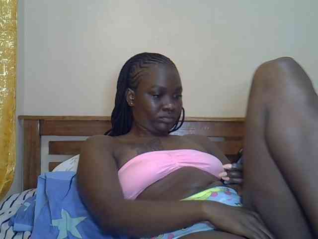 Prettyliz30 webcam