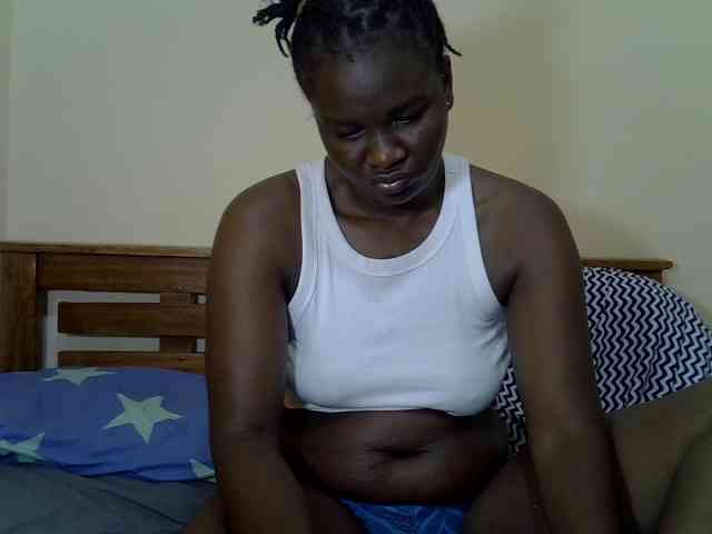 Prettyliz30 webcam
