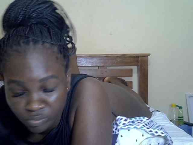 Prettyliz30 webcam