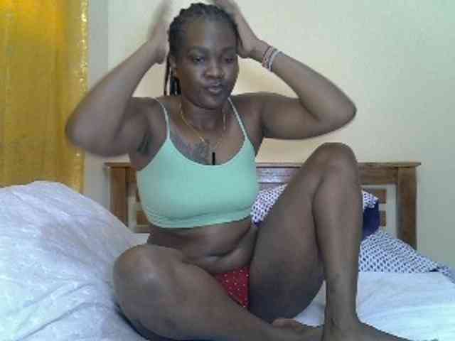 Prettyliz30 webcam