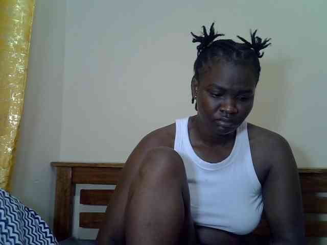 Prettyliz30 webcam