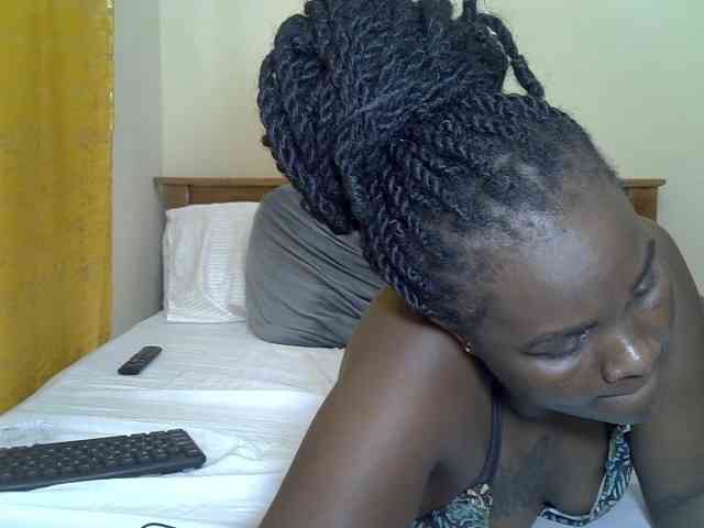 Prettyliz30 webcam