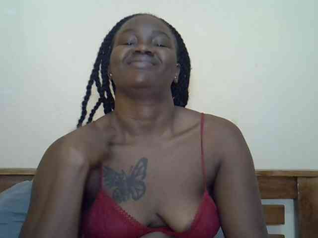 Prettyliz30 webcam