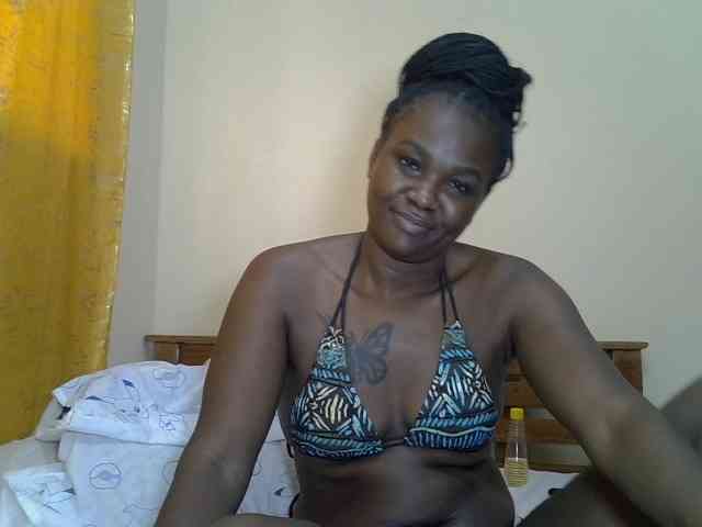 Prettyliz30 webcam