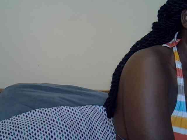Prettyliz30 webcam
