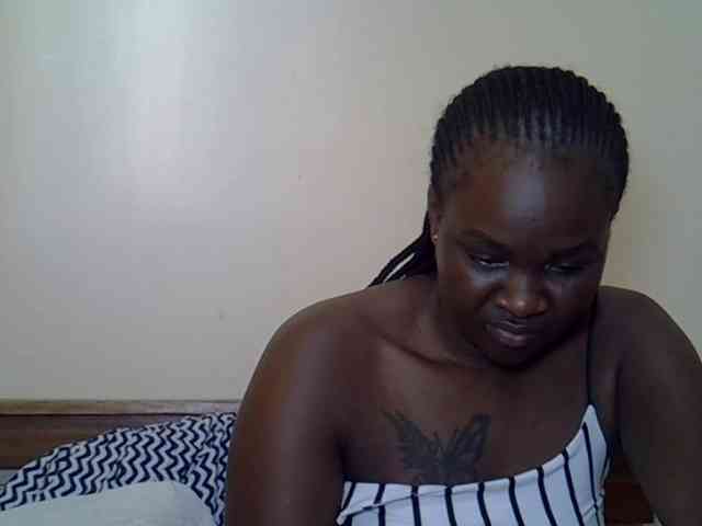 Prettyliz30 webcam