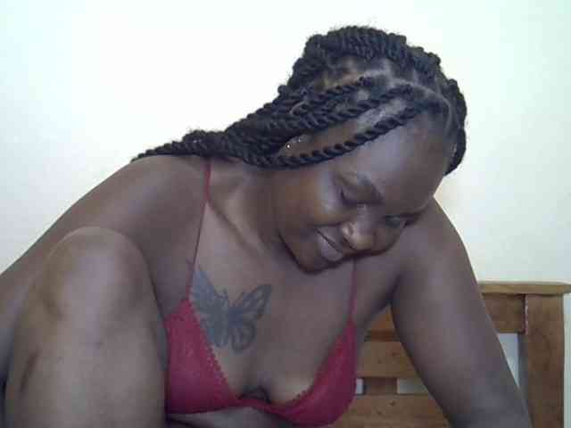 Prettyliz30 webcam