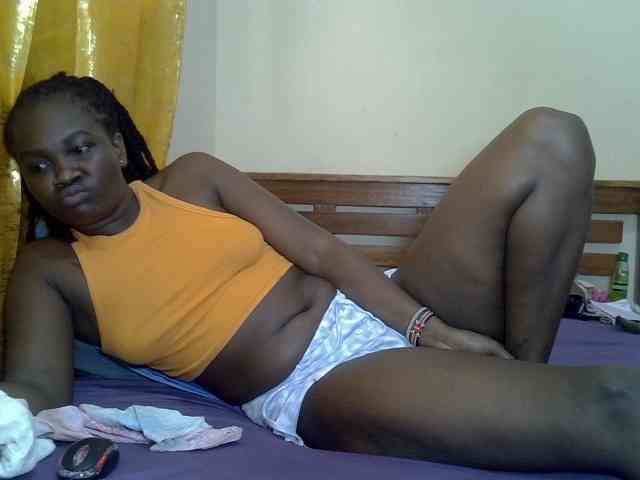 Prettyliz30 webcam