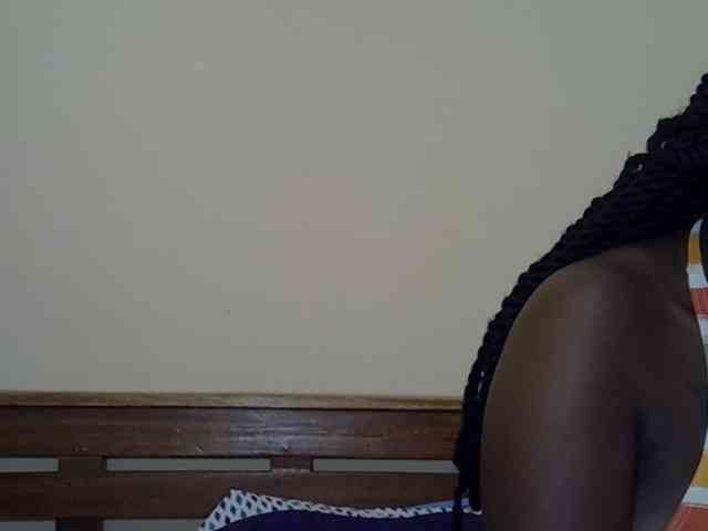 Prettyliz30 webcam