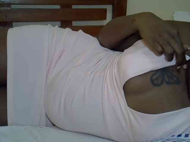 Prettyliz30 webcam