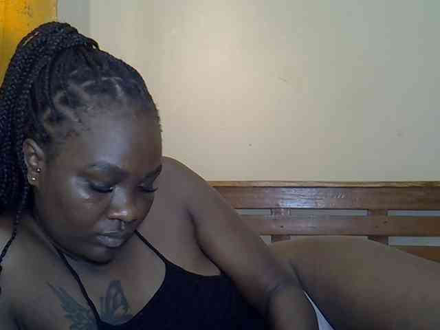 Prettyliz30 webcam