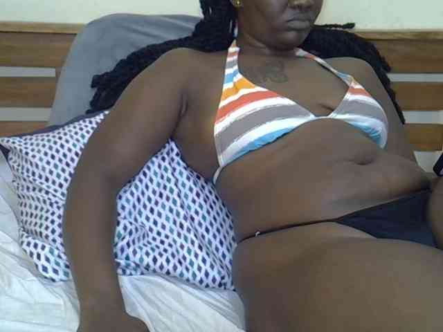 Prettyliz30 webcam