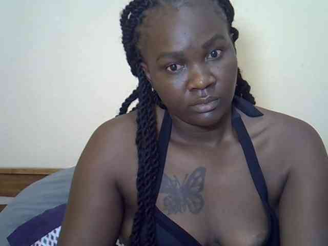 Prettyliz30 webcam