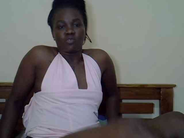 Prettyliz30 webcam