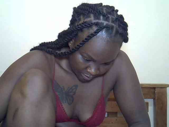 Prettyliz30 webcam