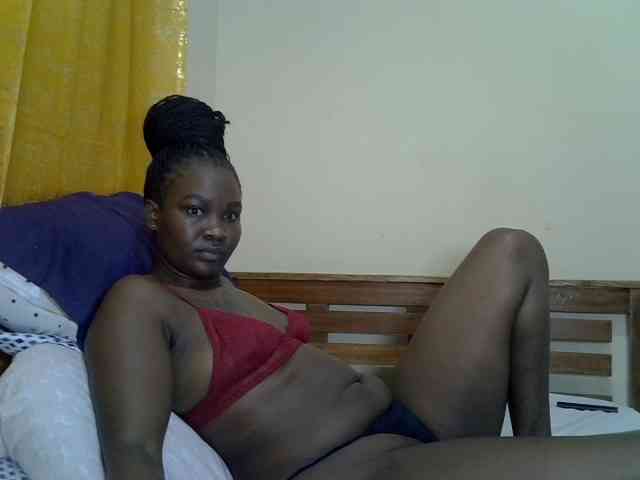 Prettyliz30 webcam