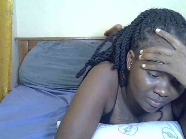 Prettyliz30 webcam