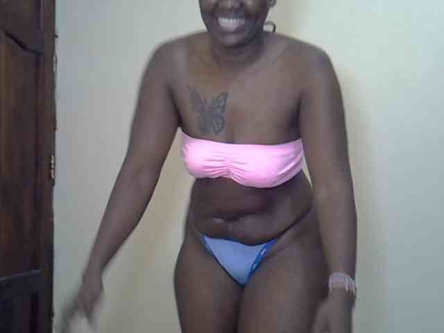 Prettyliz30 webcam