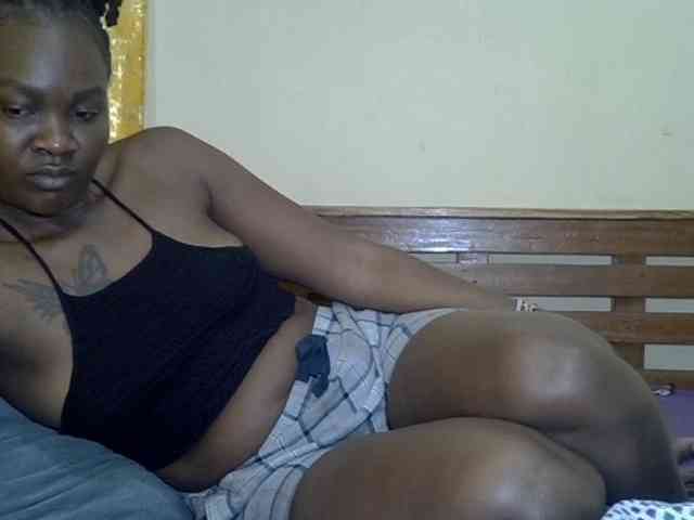 Prettyliz30 webcam