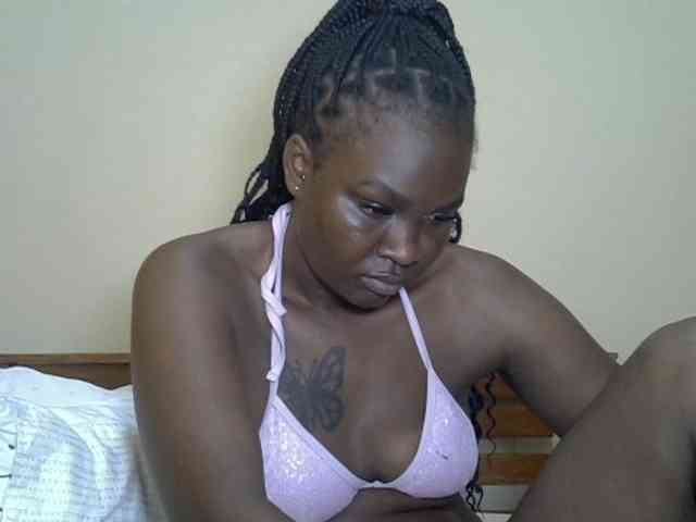 Prettyliz30 webcam