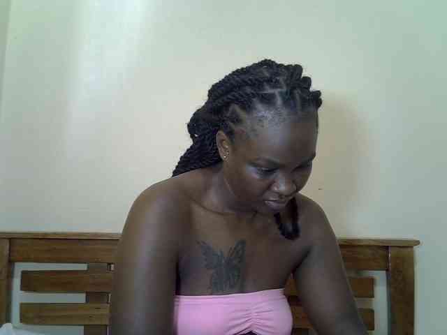 Prettyliz30 webcam