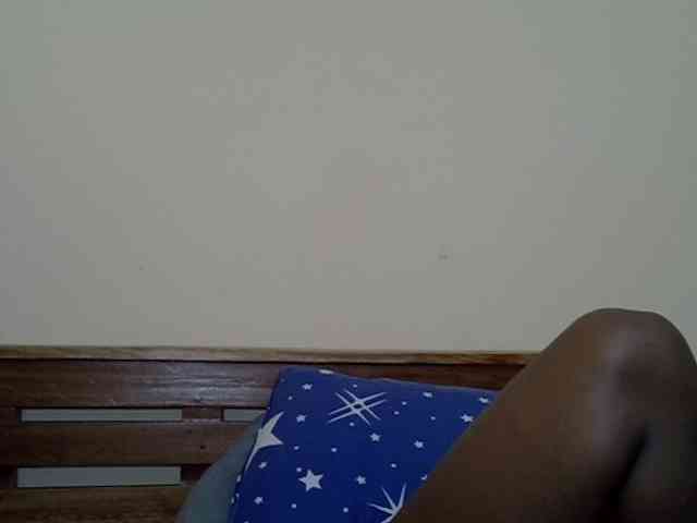 Prettyliz30 webcam
