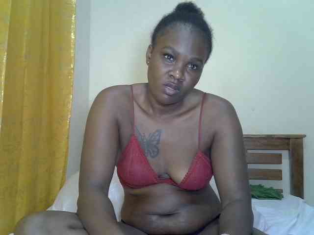 Prettyliz30 webcam