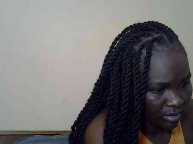 Prettyliz30 webcam