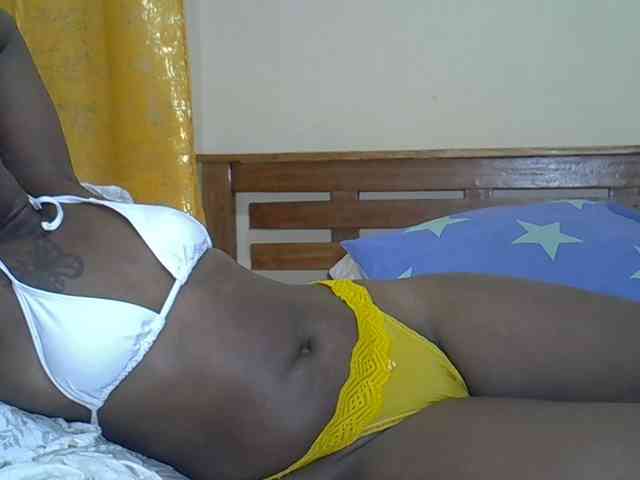 Prettyliz30 webcam