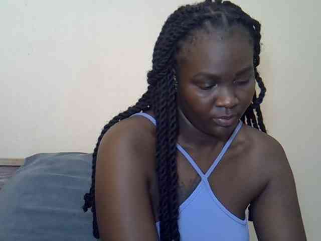 Prettyliz30 webcam