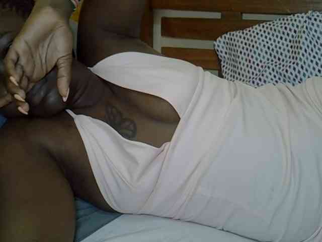 Prettyliz30 webcam