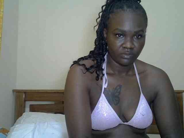 Prettyliz30 webcam