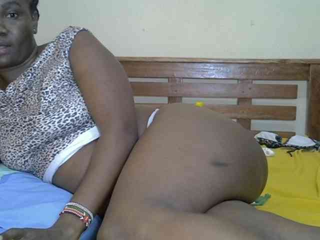 Prettyliz30 webcam