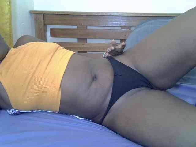 Prettyliz30 webcam