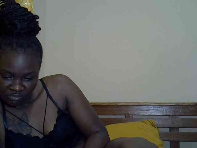 Prettyliz30 webcam