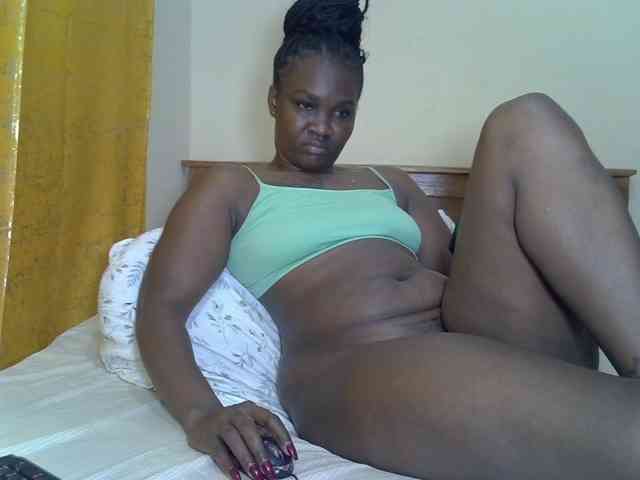 Prettyliz30 webcam