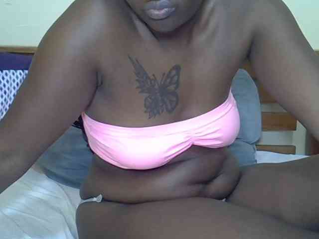 Prettyliz30 webcam