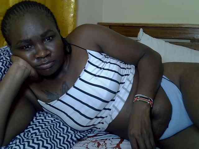 Prettyliz30 webcam