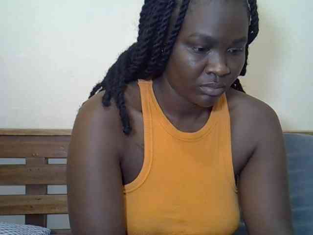 Prettyliz30 webcam