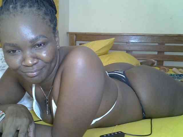 Prettyliz30 webcam