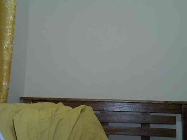 Prettyliz30 webcam