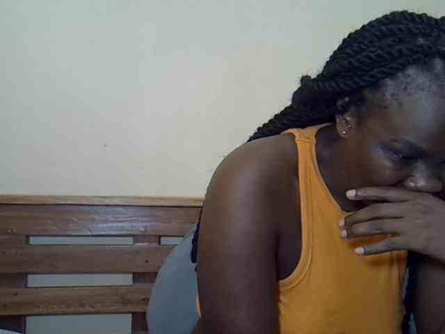 Prettyliz30 webcam