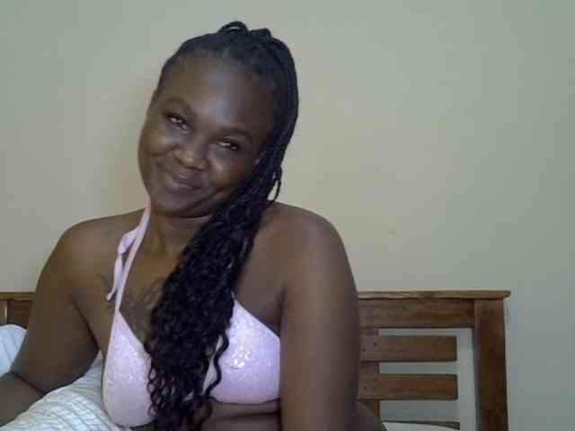 Prettyliz30 webcam